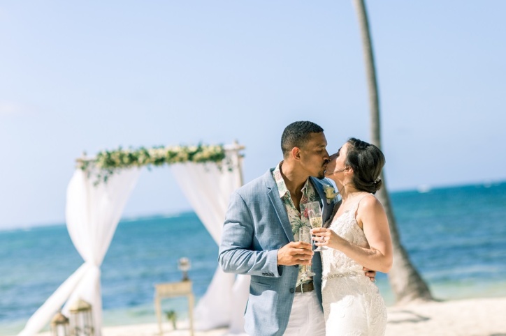 Романтическая свадьба в Доминикане (Галина и Кенон)